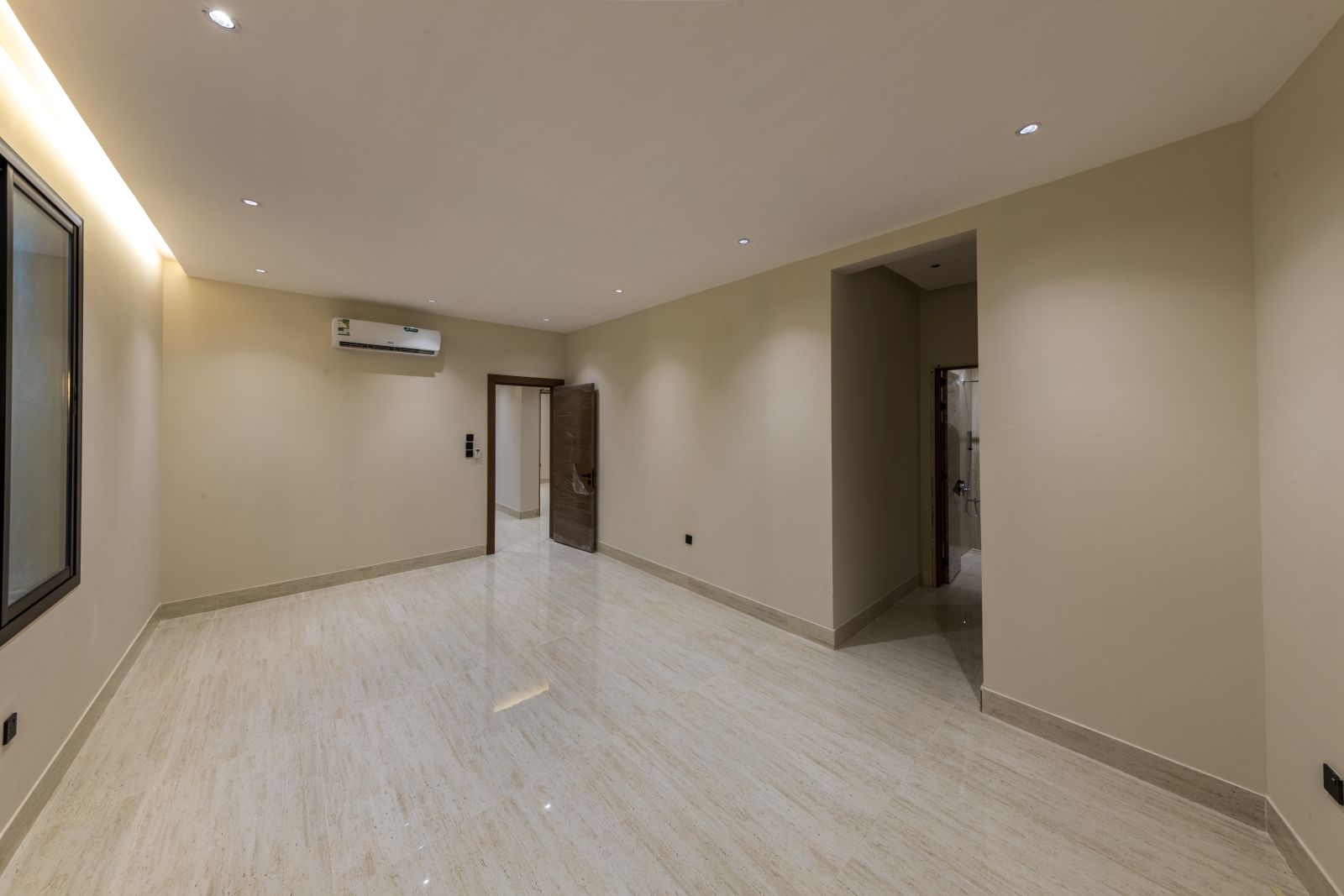 AAALM_9357-HDR